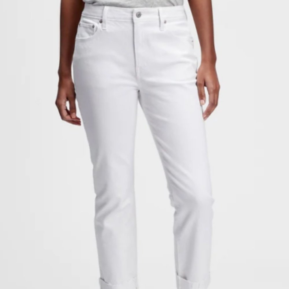 Gap destressed White Jeans